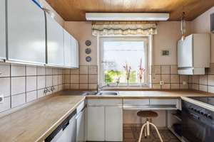 Traumhafter Ausblick! Bungalow mit Einliegerwohnung in erstklassiger Lage von Erlangen-Sieglitzhof – Die vollständige Adresse der Immobilie erhältst du vom Anbieter., 91054 Sieglitzhof, Erlangen – Vorschaubild 7