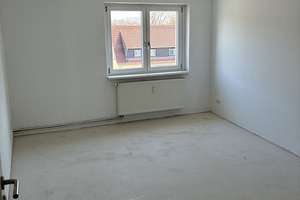 Individuell wohnen in Stadtnähe, 3 Zimmer-Wohnung// 2.OG , Rechts – Friedrich-Ebert-Str. 59, 38440 Schillerteich, Wolfsburg – Vorschaubild 10