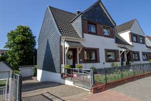 Gepflegtes Reihenendhaus mit Garage in Bremen Lesum – Die vollständige Adresse der Immobilie erhältst du vom Anbieter., 28717 Lesum, Bremen – Vorschaubild 1