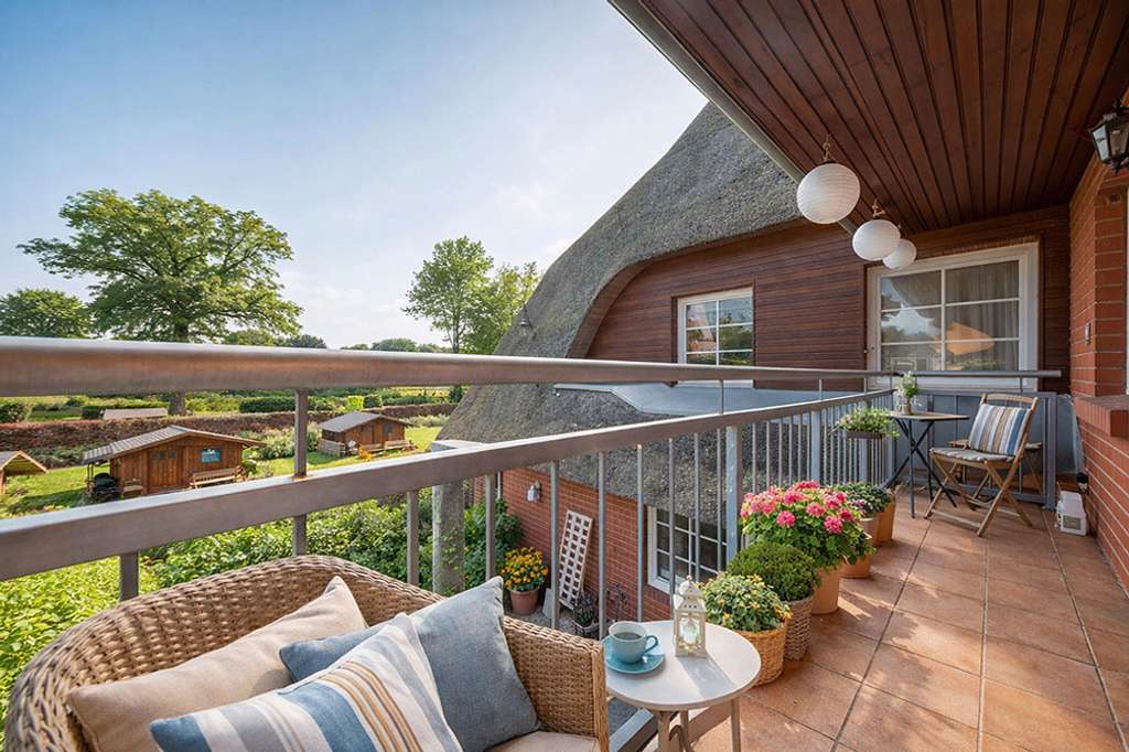 Immobilie in Norderstedt - 3D VIRTUAL TOUR - Große Maisonettewohnung mit Balkon in Norderstedt - Bild 1