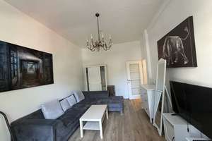 Helle möblierte 3-Zimmer-Wohnung mit Balkon und moderner weißer Einbauküche in der Neckarstraße – au – Nekarstraße 158B, 70190 Stöckach, Stuttgart – Vorschaubild 3