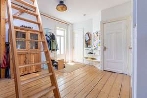 Wohnen über dem Stadtpark: Dachterrasse, Kamin & Altbaucharme – Die vollständige Adresse der Immobilie erhältst du vom Anbieter., 23568 Sankt Gertrud, Lübeck – Vorschaubild 12