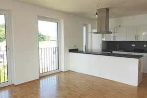 Moderne 3 Zimmer Wohnung mit EBK, Fußbodenheizung, Parkett, Loggia – An der Lingenmühle 2, 41061 Mönchengladbach – Vorschaubild 4