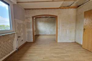 Offene Besichtigung Samstag 25.04./ 13 - 15 Uhr Dreifamilienhaus mit großem Grundstück – Die vollständige Adresse der Immobilie erhältst du vom Anbieter., 47249 Buchholz, Duisburg – Vorschaubild 30