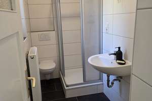 Helles, kleines Apartment,   2 ZKB , komplett saniert nahe Hafenwelten zu vermieten! – Sonnenstr. 2-4, 27568 Mitte, Bremerhaven – Vorschaubild 8