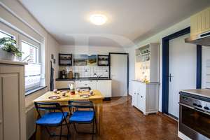 Platz für Familie, Garten & Träume – modernisiertes Haus mit viel Freiraum – Die vollständige Adresse der Immobilie erhältst du vom Anbieter., 26487 Neuschoo – Vorschaubild 7
