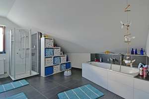 Großzügiges Wohnhaus auf wunderschönem Grundstück in Wolfhagen am Teichberg – Die vollständige Adresse der Immobilie erhältst du vom Anbieter., 34466 Wolfhagen – Vorschaubild 14