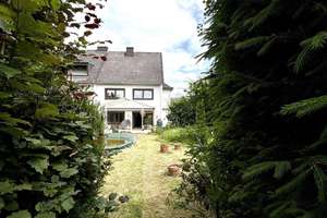 Familienidyll auf 1.010 m² Erbpachtgrundstück – Doppelhaushälfte mit Wintergarten und Garage – Die vollständige Adresse der Immobilie erhältst du vom Anbieter., 56072 Metternich, Koblenz – Vorschaubild 18