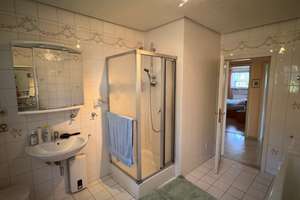 !PROVISIONSFREI! Wohlfühl-Domizil: Familienhaus in Staufenberg-Spiekershausen (5 Zi/188 m², Balkone/ – Die vollständige Adresse der Immobilie erhältst du vom Anbieter., 34355 Staufenberg – Vorschaubild 16