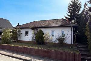 Ihr neues Zuhause
in Top-Lage von Zschornewitz 
Bungalow mit Terrasse, Gartenhaus und Carport – Joseph-Haydn-Straße 16, 6772 Zschornewitz – Vorschaubild 22