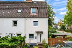Endreihenhaus in Elmshorn mit Garten – Die vollständige Adresse der Immobilie erhältst du vom Anbieter., 25335 Elmshorn – Vorschaubild 1