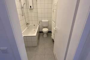 Helle Dachgeschoss-Wohnung im 2.Obergeschoss zu verkaufen – Lukas-Cranach-Str. 76, 46238 Batenbrock, Bottrop – Vorschaubild 3