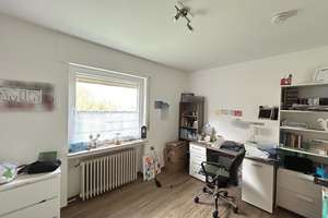 Pracht, großes Wohnhaus mit Doppelgarage und großem Grundstück, Ortsrandlage, ZFH möglich – Die vollständige Adresse der Immobilie erhältst du vom Anbieter., 57589 Pracht – Vorschaubild 12