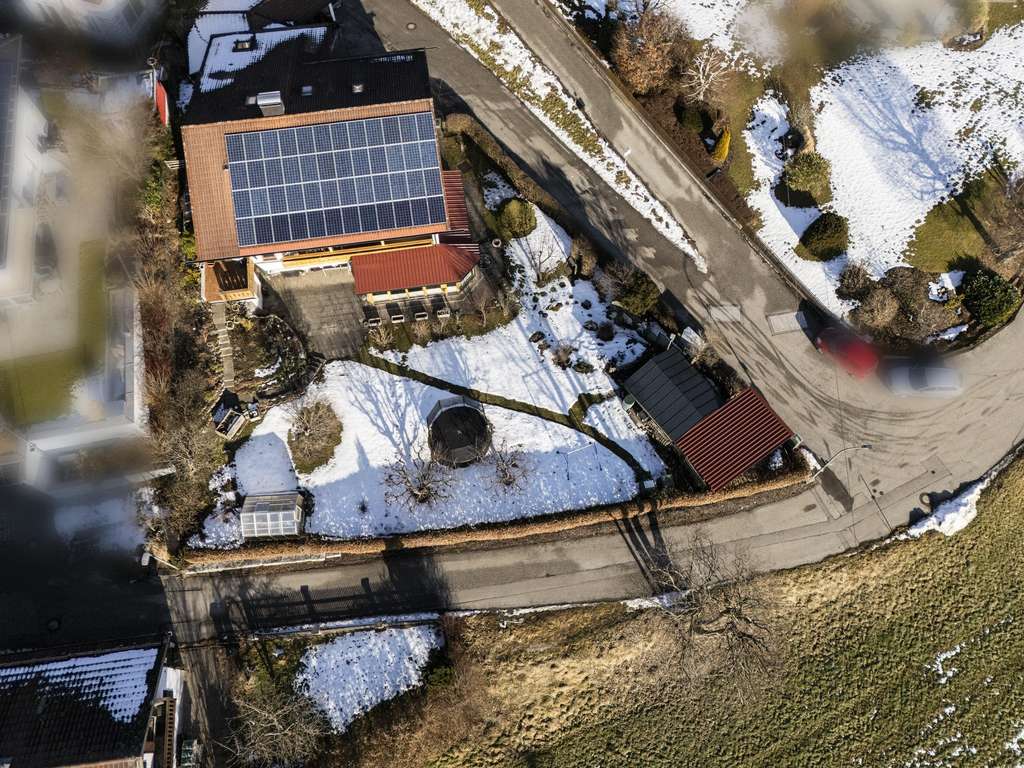 Immobilie in Penzberg - Platz zum Wohnen, Bauen und Genießen, vereint in einem Haus - Bild 2