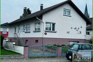 Freistehendes Wohnhaus mit ca. 170 m² Wohnfläche auf 592m² Grundstück – Karlsruhe (Kreis) – Vorschaubild 1