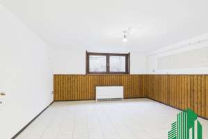Großzügiges 6-Zimmer-Reihenmittelhaus mit Garten und Garage in Krefeld-Hüls – courtagefrei – Die vollständige Adresse der Immobilie erhältst du vom Anbieter., 47839 Hüls, Krefeld – Vorschaubild 14