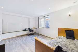 4-Familienhaus mit Ausbaupotential in TOP Lage – Die vollständige Adresse der Immobilie erhältst du vom Anbieter., 70329 Hedelfingen (Ortsteil), Stuttgart – Vorschaubild 5