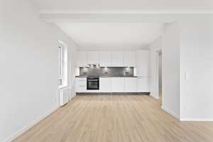 Nachmieter gesucht: Moderne Wohnung mit Einbauküche, Balkon und TG-Stellplatz! – Hamberger Straße 42, 51381 Lützenkirchen, Leverkusen – Vorschaubild 2