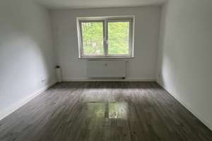 wunderschöne 3-Zimmer - Wohnung mit Balkon ! – Munscheidstraße 5, 45307 Leithe, Essen – Vorschaubild 4