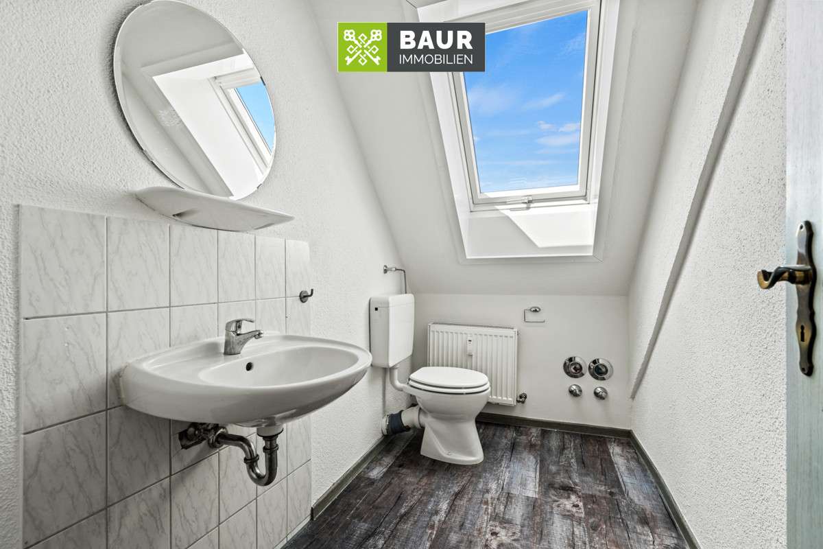 Immobilie in Bad Wurzach - 360°| Sofort bezugsfreie 3-Zimmer-Dachgeschosswohnung mit Garage und Stellplatz nahe Bad Wurzach! - Bild 6