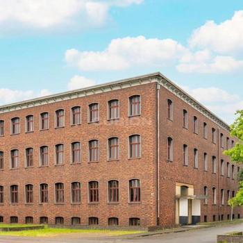 Vis á vis zum CentrO - Büroflächen mit 
ausreichend Stellplätzen und idealer Anbindung!