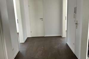 Ruhige, frisch renovierte 3-Zimmer-Wohnung mit Balkon in Stuttgart Zuffenhausen – Edisonstraße 27, 70439 Zuffenhausen-Frauensteg, Stuttgart – Vorschaubild 4