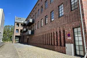 Property thumbnail 11