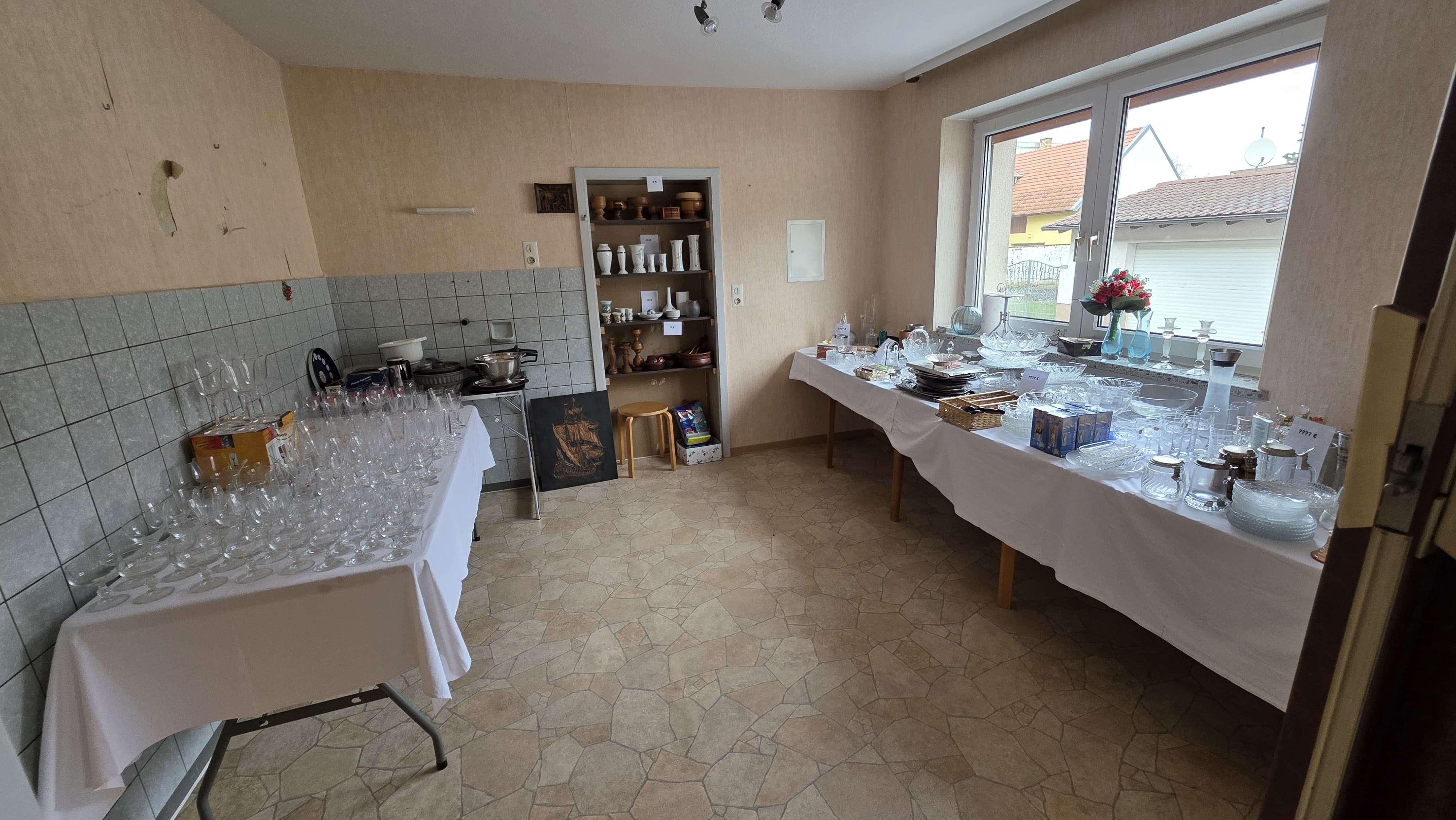 Immobilie in Philippsburg - 1-2 Familienhaus mit gutem Raumangebot und großen Garagentrakt der ideal für Hobbyhandwerker ist - Bild 47