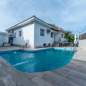 Magnificent villa in Calypo Fado