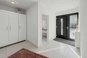 Energieeffizienter Wohntraum mit Premium-Qualität – Die vollständige Adresse der Immobilie erhältst du vom Anbieter., 74081 Klingenberg, Heilbronn – Vorschaubild 2