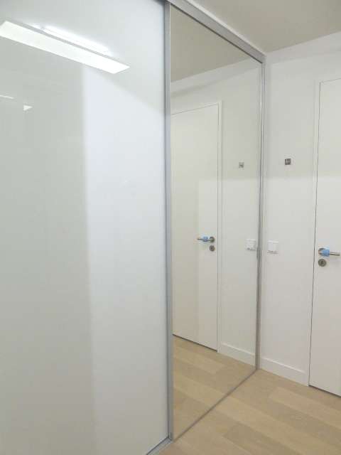 24 Etage im Henninger Turm.. V-E-R-M-I-E-T-E-T image