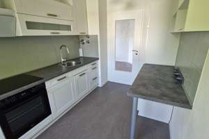 Wohnen mit Charakter: 3,5-Zimmer-Wohnung in Regensburg – Westendstraße 1, 93049 Westenviertel, Regensburg – Vorschaubild 8