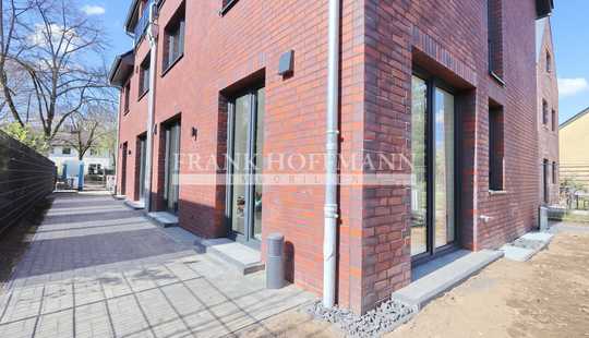 Bild von Provisionsfrei & Neubau - Haushälfte mit Stellplatz in Hamburg-Volksdorf
