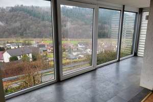 Schön gelegene Immobilie mit tollem Ausblick – Untere Wingert 12, 69347 Neckargerach – Vorschaubild 3