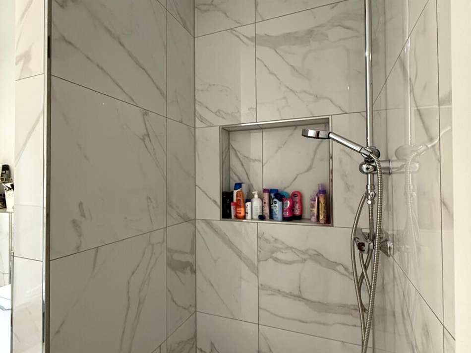 Dusche im EG