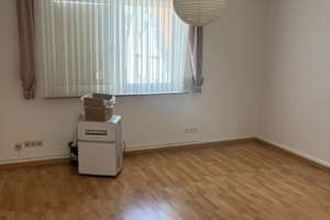1-2 Familien Wohnhaus mit Gestaltungs- und Ausbaumöglichkeiten für Eigennutzer oder Kapitalanleger – Die vollständige Adresse der Immobilie erhältst du vom Anbieter., 76187 Knielingen, Karlsruhe – Vorschaubild 24