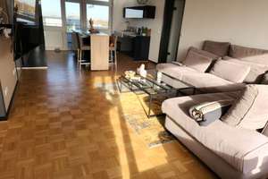 Provisionsfrei* Golzheim - wegen Auswanderung direkt vom Eigentuemer sanierte 4 Zi- Wohnung mit hoch – Die vollständige Adresse der Immobilie erhältst du vom Anbieter., 40474 Golzheim, Düsseldorf – Vorschaubild 3