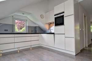 Gemütliche 2,5 Zimmer DG  Maisonette Wohnung mit Traumaussicht in Stuttgart-Feuerbach 