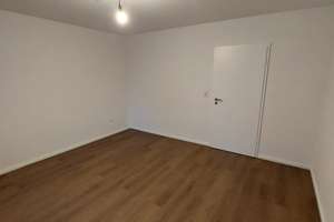 Top renovierte 3 Zimmer Wohnung mit Einbauküche! – Prinz-Ferdinand-Straße 7, 47798 Stadtmitte, Krefeld – Vorschaubild 6