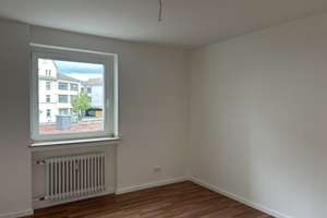 Gepflegte 3-Zimmer-Wohnung in Düsseldorf-Pempelfort – Jülicherstr 20a, 40476 Derendorf, Düsseldorf – Vorschaubild 3
