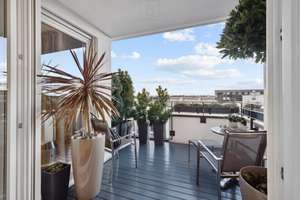 Designwohnung mit Weitblick: Luxus über dem Luitpoldpark mit Alpenblick – Die vollständige Adresse der Immobilie erhältst du vom Anbieter., 80796 Am Luitpoldpark, München – Vorschaubild 12