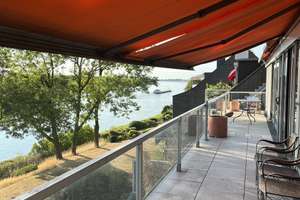 Stunning light-flooded furnished Rhine penthouse, S-W aspect in Düsseldorf-Wittlaer