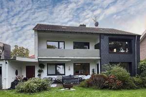 Freistehendes Haus mit großem Garten und Balkon I TOP-Wohnlage – Die vollständige Adresse der Immobilie erhältst du vom Anbieter., 45481 Saarn, Mülheim an der Ruhr – Vorschaubild 1