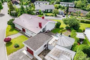 Zweifamilienhaus mit traumhaftem Garten in guter Lage von Müllheim – Die vollständige Adresse der Immobilie erhältst du vom Anbieter., 79379 Müllheim – Vorschaubild 47