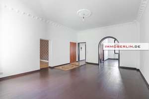 IMMOBERLIN.DE - Charmante Villenetage mit Verandaterrasse nahe Kranoldplatz – Die vollständige Adresse der Immobilie erhältst du vom Anbieter., 12209 Lichterfelde, Berlin – Vorschaubild 6