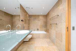 One of Berlin's Most Secure Addresses – 3-Room Luxury Condo, Sony Cente – Die vollständige Adresse der Immobilie erhältst du vom Anbieter., 10785 Tiergarten, Berlin – Vorschaubild 9