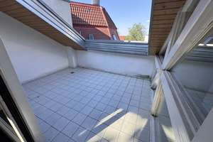 Sofort beziehbarer Dachgeschosstraum im Stuttgarter Westen mit Stellplatz! – Ludwigstr. 58, 70176 Rotebühl, Stuttgart – Vorschaubild 8