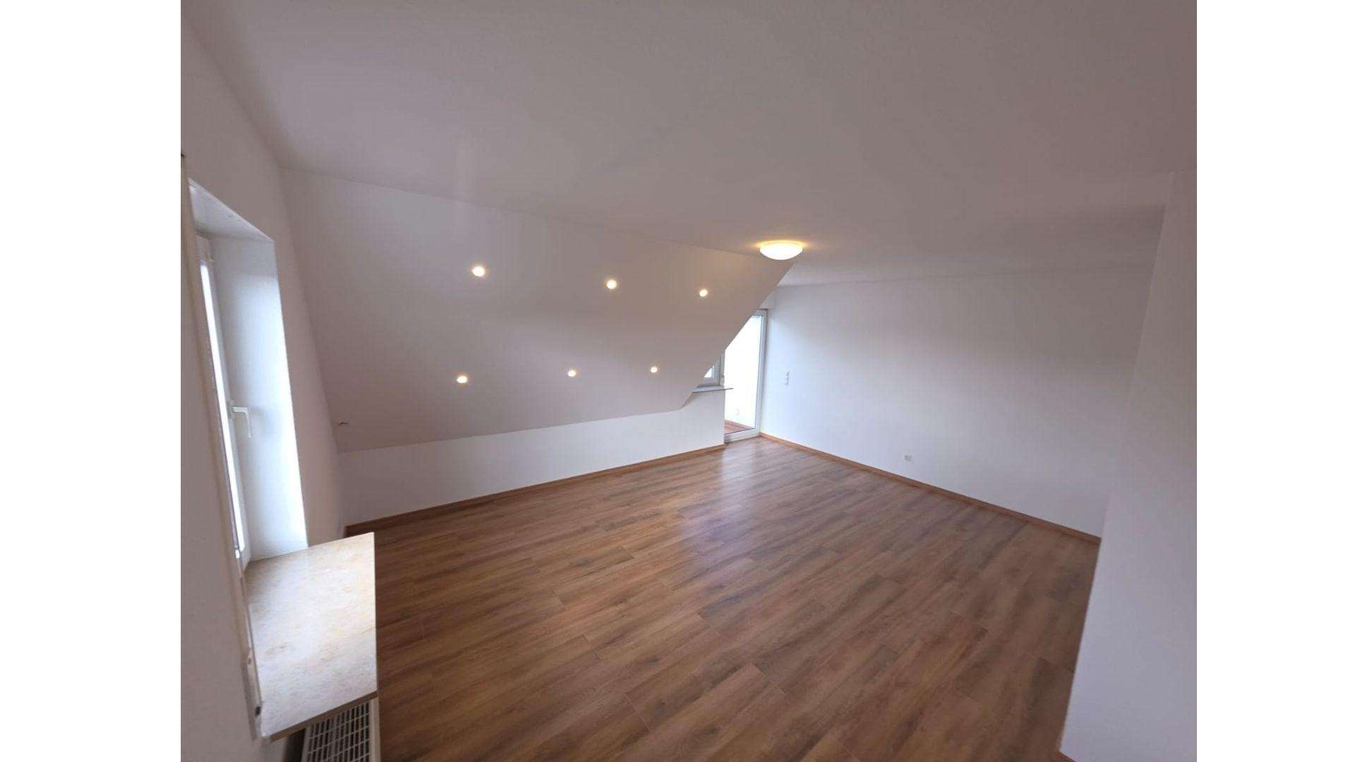 Immobilie in Offenbach an der Queich - Wohngefühl 95m²: Sanierte Maisonette | EBK | 2 Stellplätze | 125kWh | 950€ Mietwert! - Bild 17