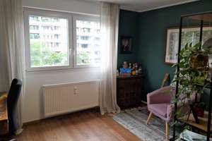 Alltagstaugliche 4-Zimmer-Wohnung mit Balkon in Heilbronn – Schoettlestraße 19, 74074 Heilbronn, Heilbronn – Vorschaubild 4
