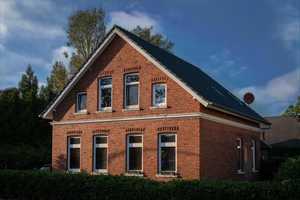 Charmantes Einfamilienhaus mit Garage auf großem Grundstück – Ammerland (Kreis) – Vorschaubild 2